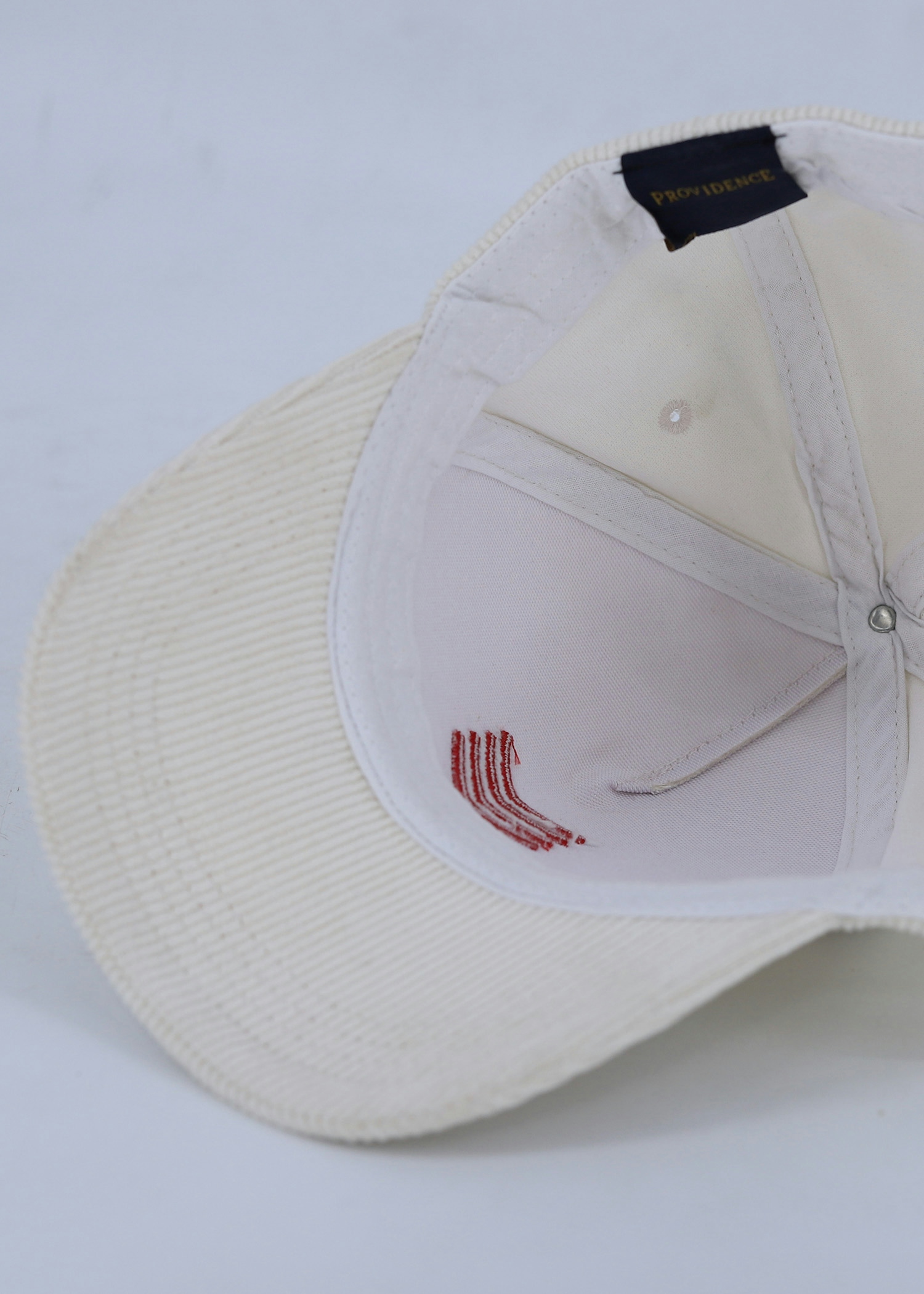 rooster cord cap white color inside view