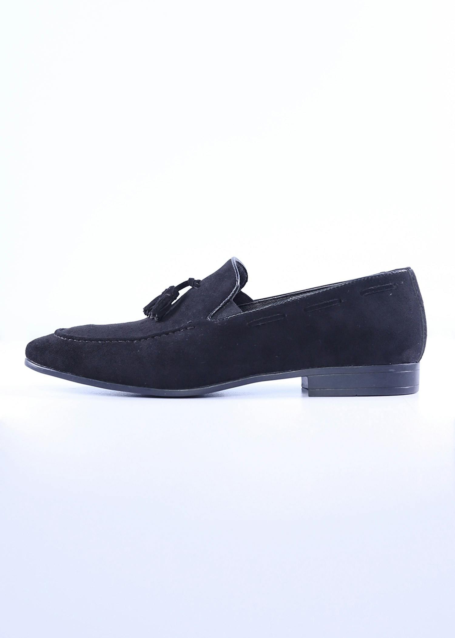 ebru mens shoes black color cover