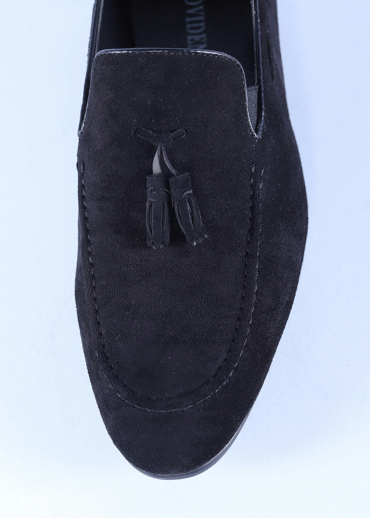 ebru mens shoes black color top close