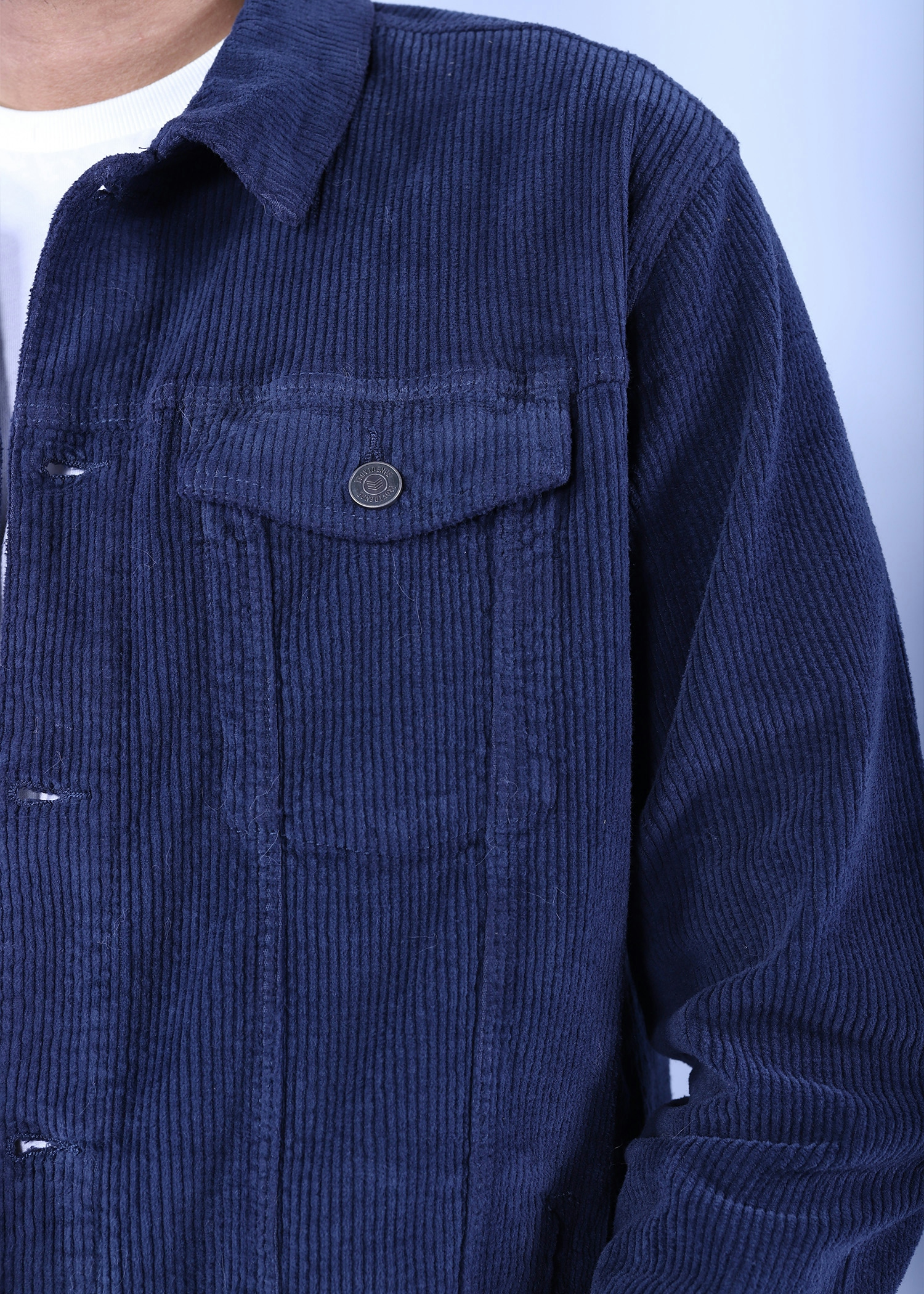 snipe cord jacket navy color close front view