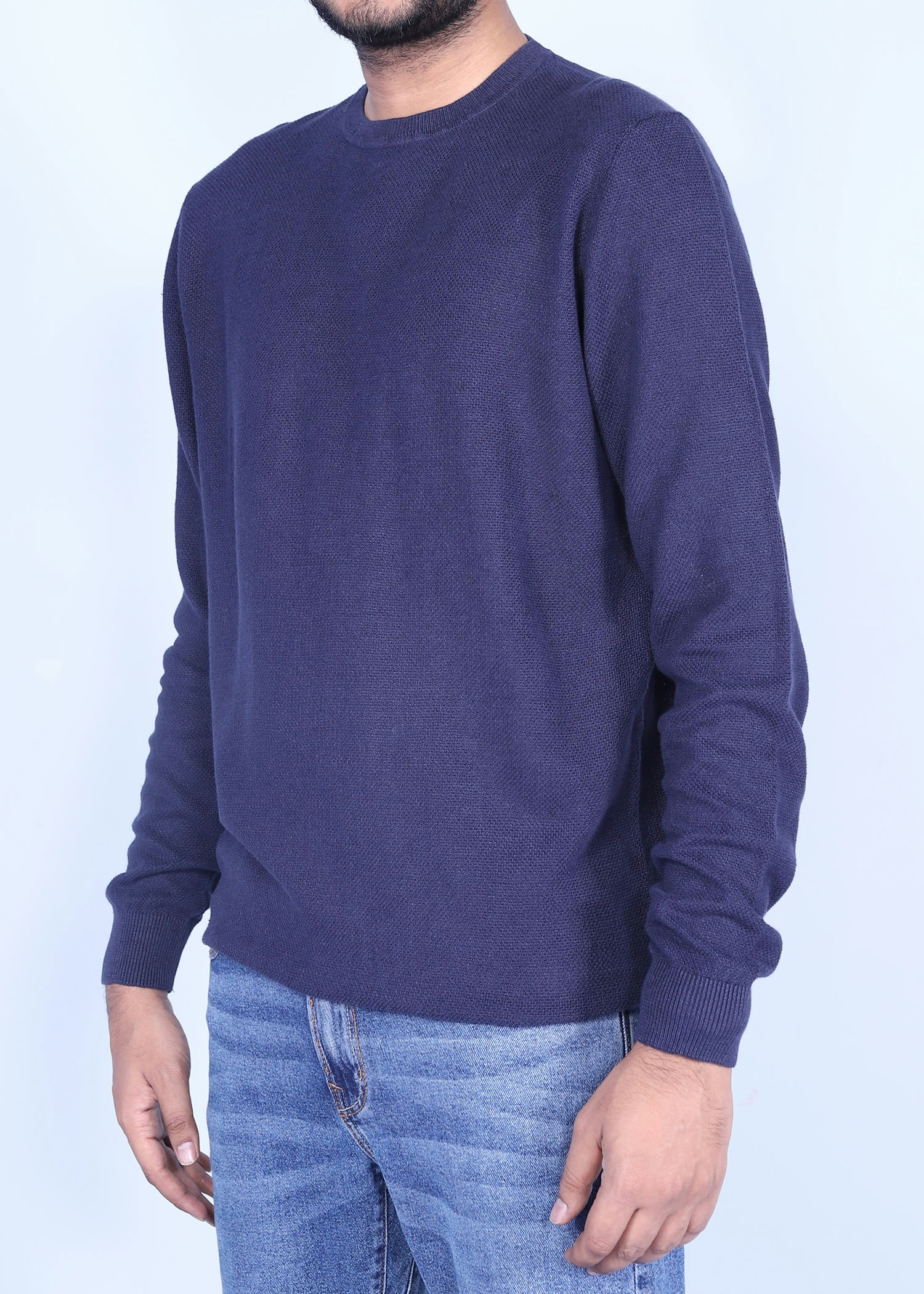 bougie bird sweater navy color half side view