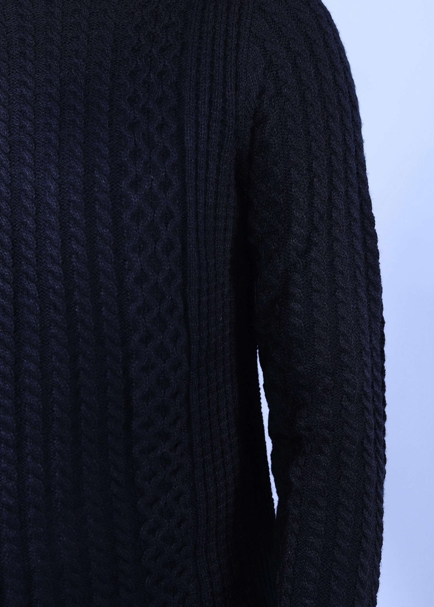 hillstar viii sweater black color close front view