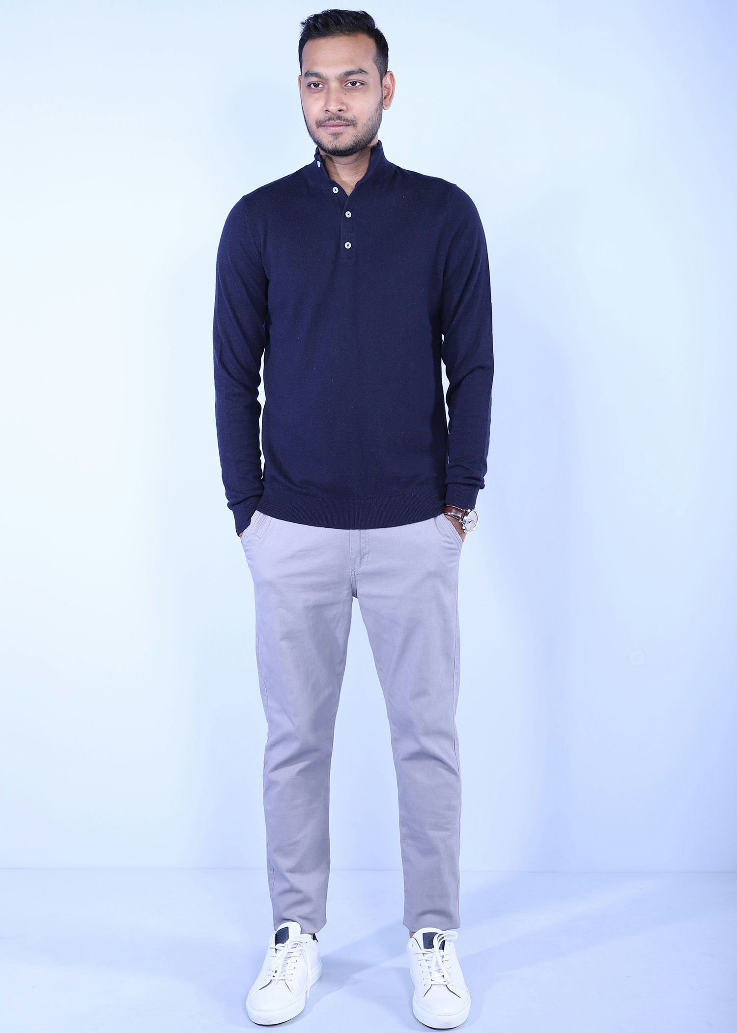hornero i sweater navy color full front view