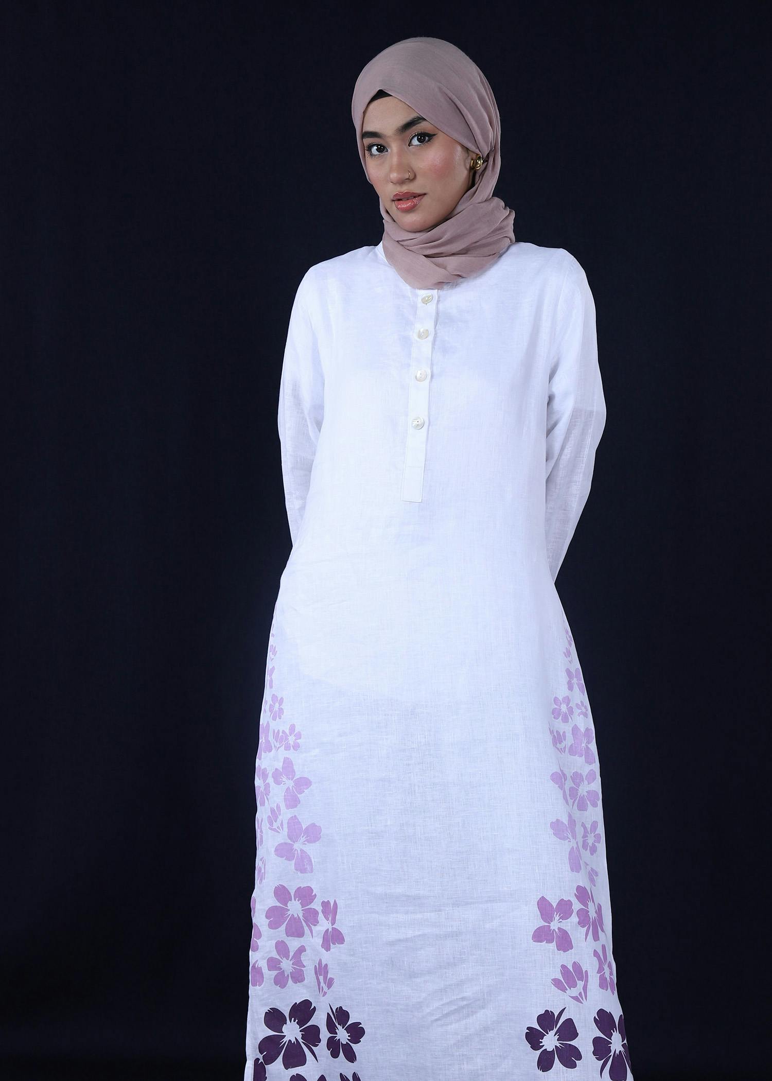 maloo ladies long dress white color full front view