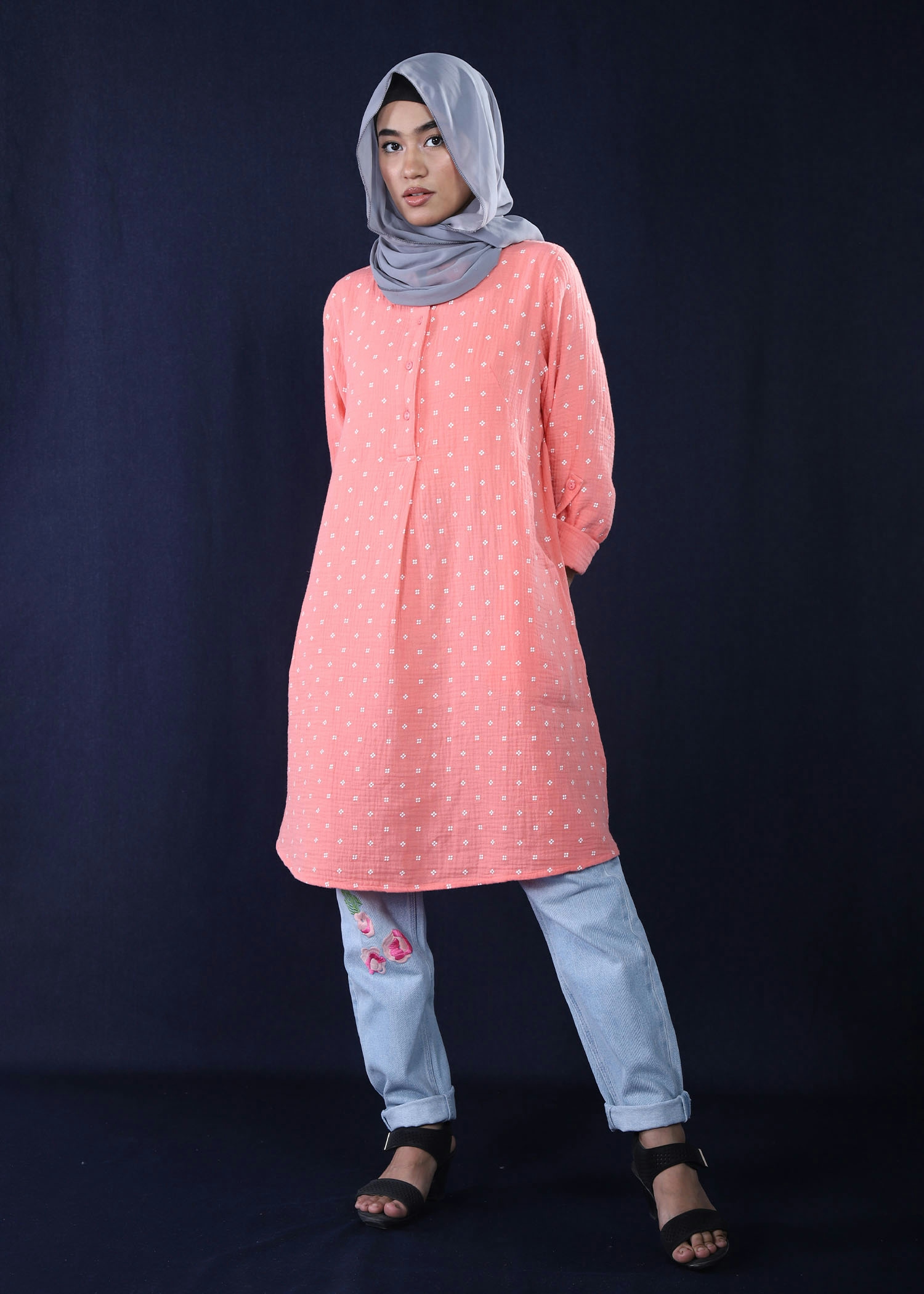 vaola ladies tops pink color full front view